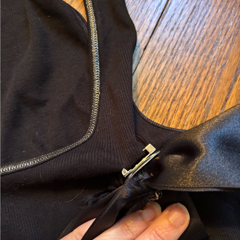 Express Black Basic Tank - Picture 3 of 4